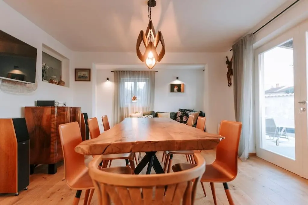 Butique Villa Beatrice Galizana 0*,  Croatia