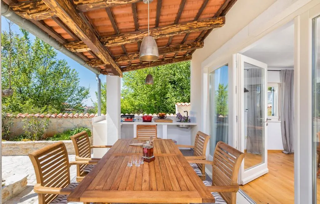Butique Villa Beatrice Galizana 0*,  Croatia
